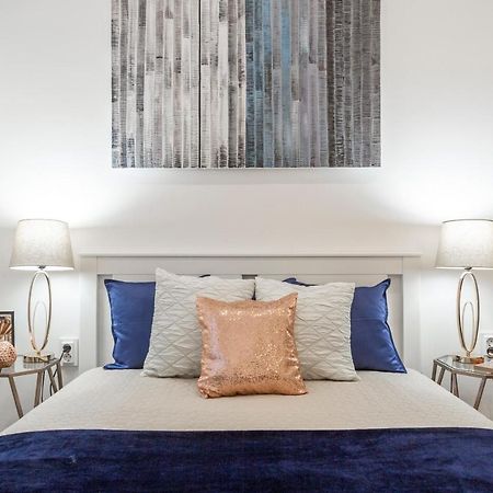 Stylish Luxury Apartment By Anna Budapest Eksteriør billede
