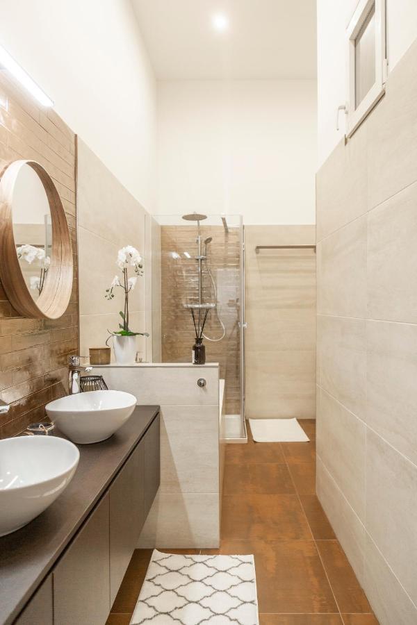 Stylish Luxury Apartment By Anna Budapest Eksteriør billede