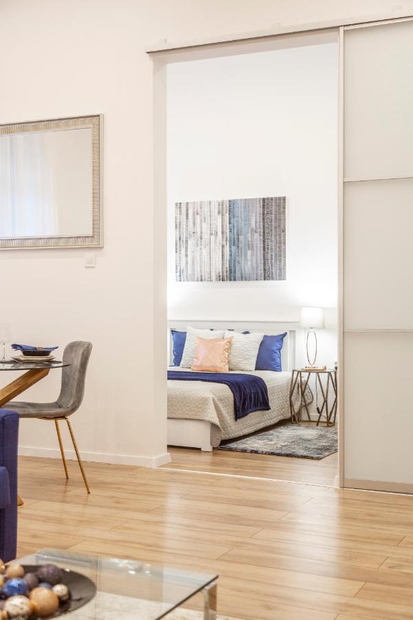 Stylish Luxury Apartment By Anna Budapest Eksteriør billede